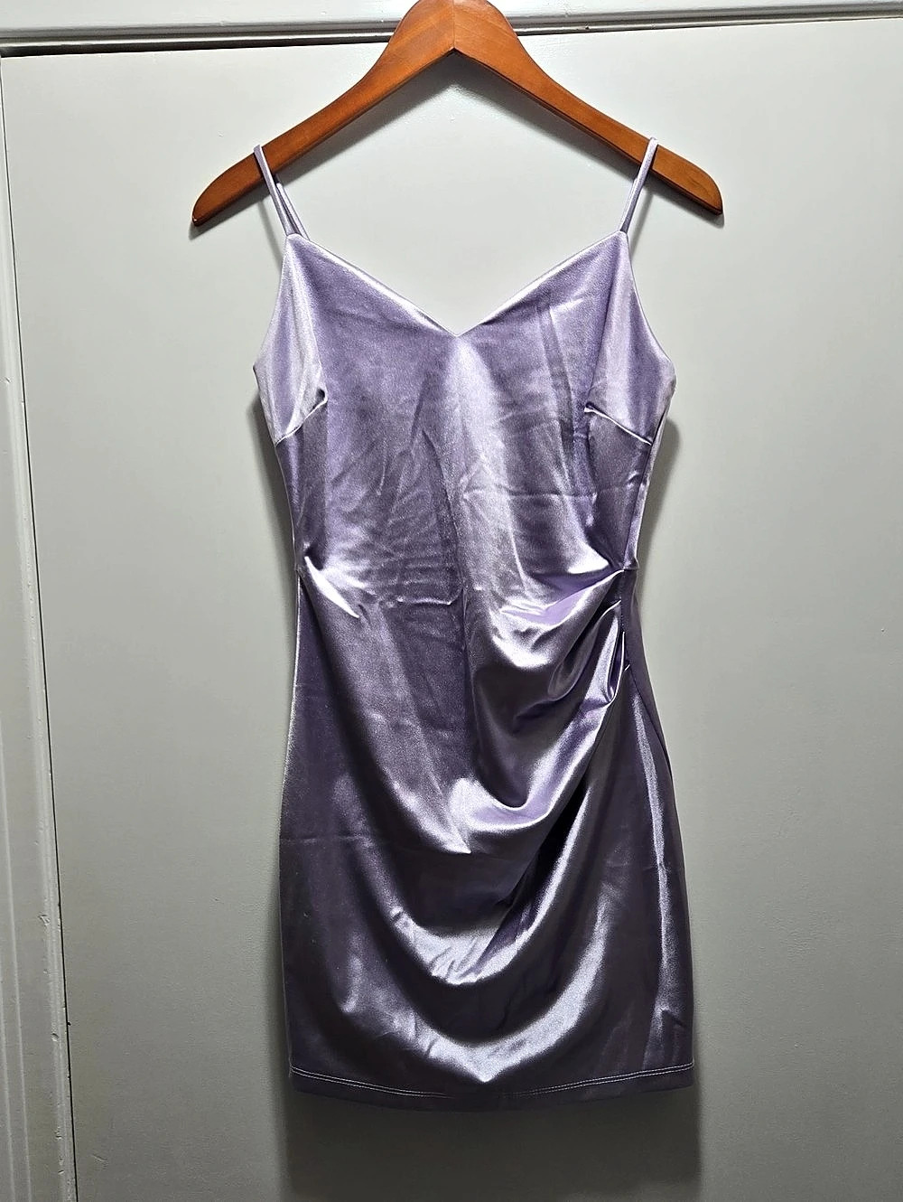 Windsor Satin V Neck Mini Dress in Purple Size Medium NWT